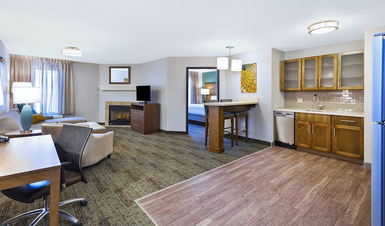 1 Bedroom Suite Deluxe, 1 Queen Bed, Fireplace, Non-smoking at Staybridge Suites Columbia Hotel, Missouri