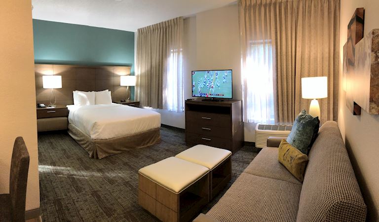 Staybridge Suites Columbia Hotel, Missouri 1 Bedroom 1 Queen Accessible Roll In Shower Non-smoking