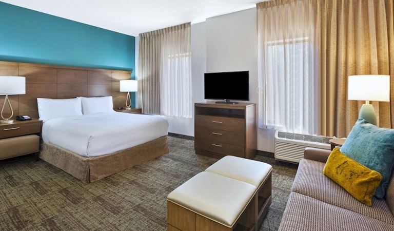 Staybridge Suites Columbia Hotel, Missouri 1 Bedroom 1 Queen Accessible Roll In Shower Non-smoking